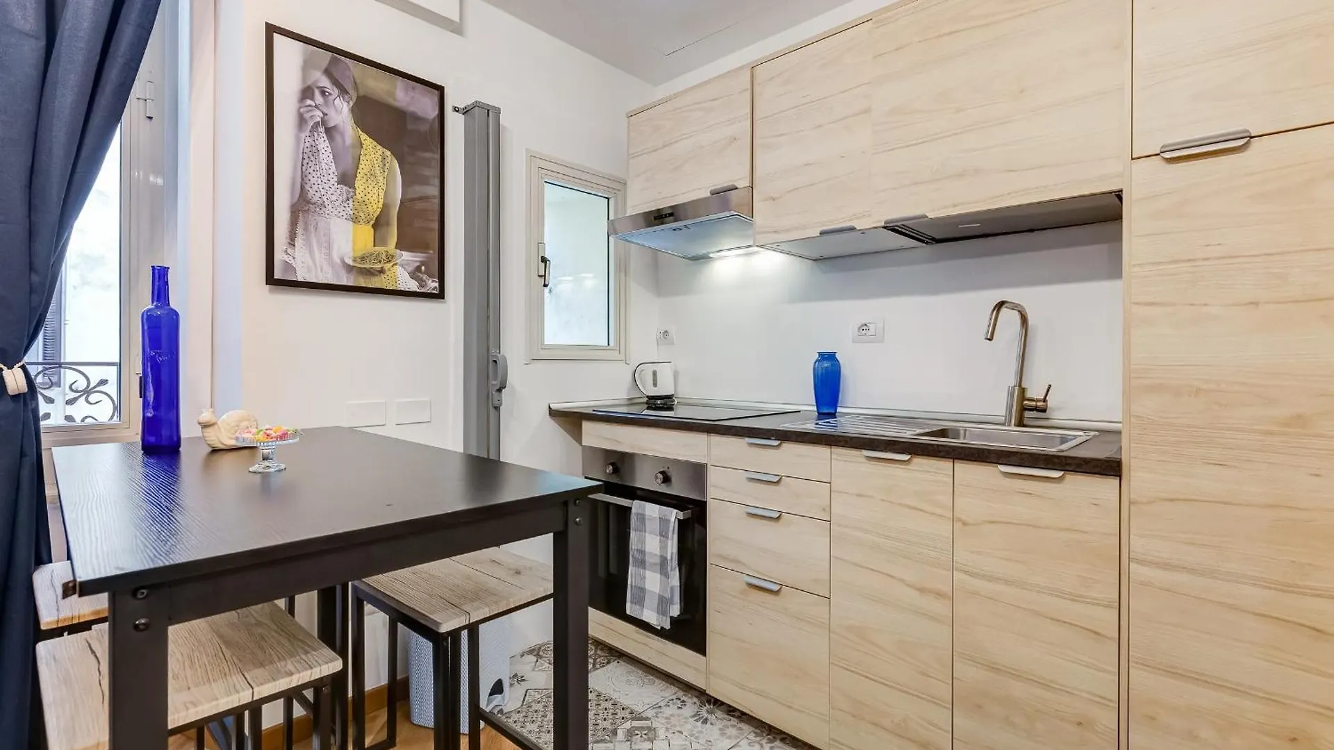 Vivilo Collection - Marche 54 Apart 4Bdr - Close To Via Veneto Rom Lägenhet