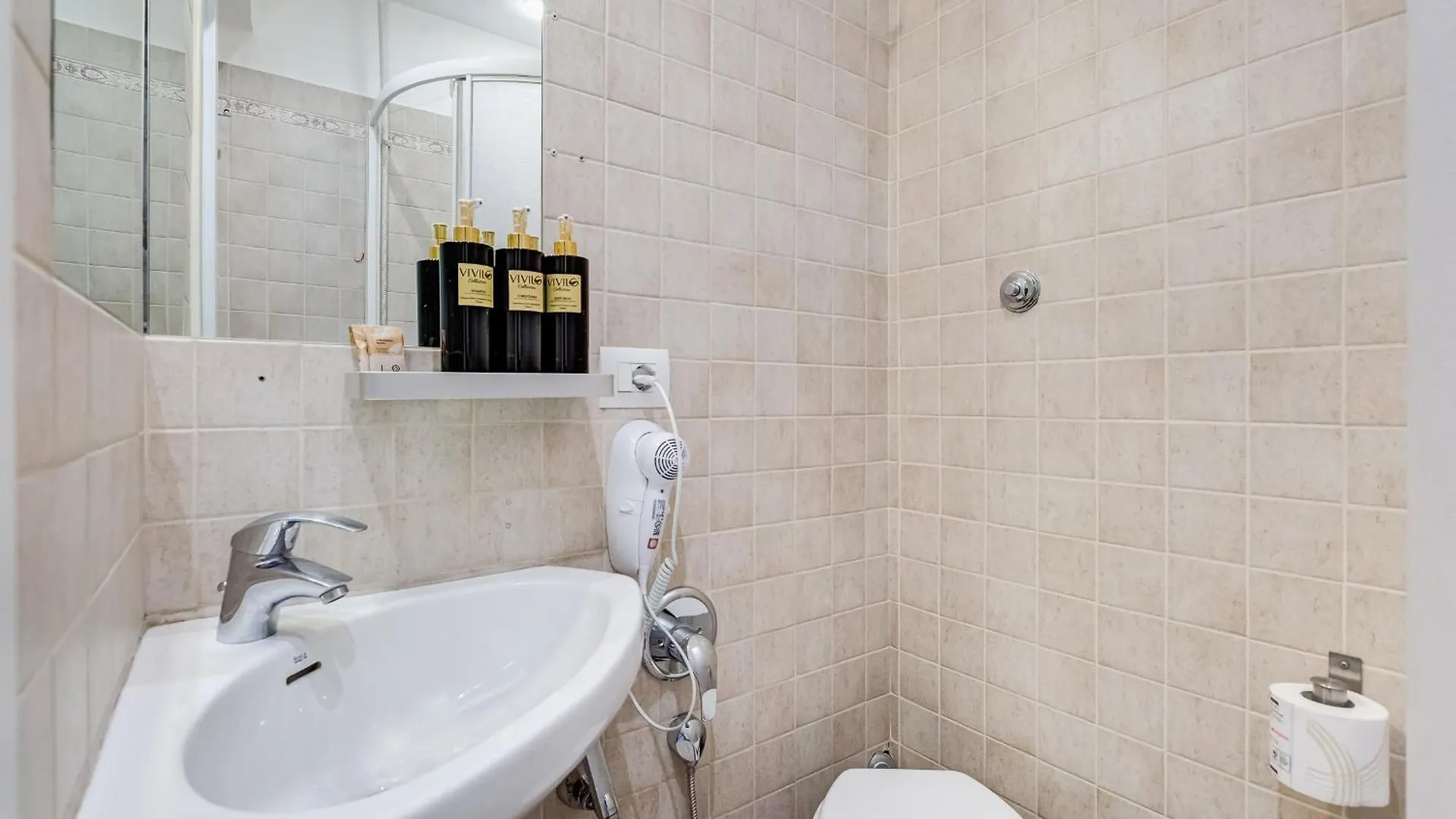 Vivilo Collection - Marche 54 Apart 4Bdr - Close To Via Veneto Rom
