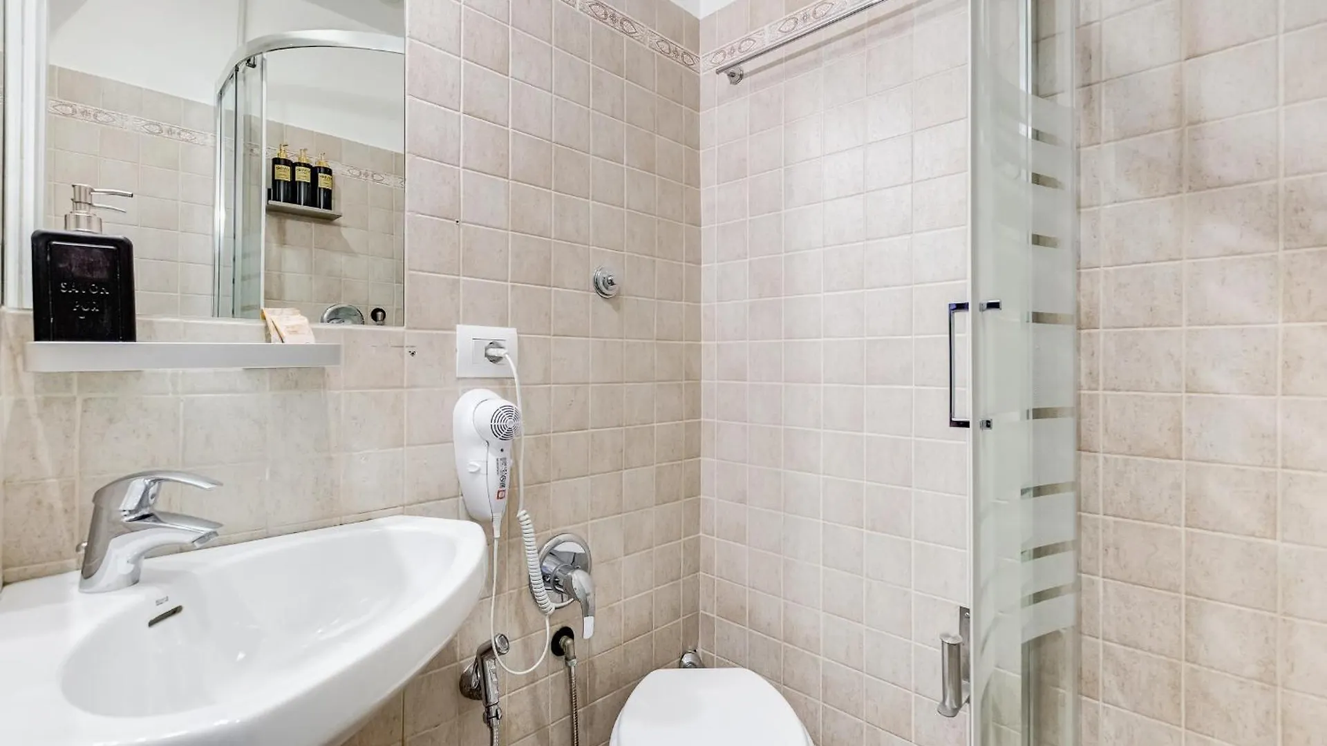 Vivilo Collection - Marche 54 Apart 4Bdr - Close To Via Veneto Rom Italien