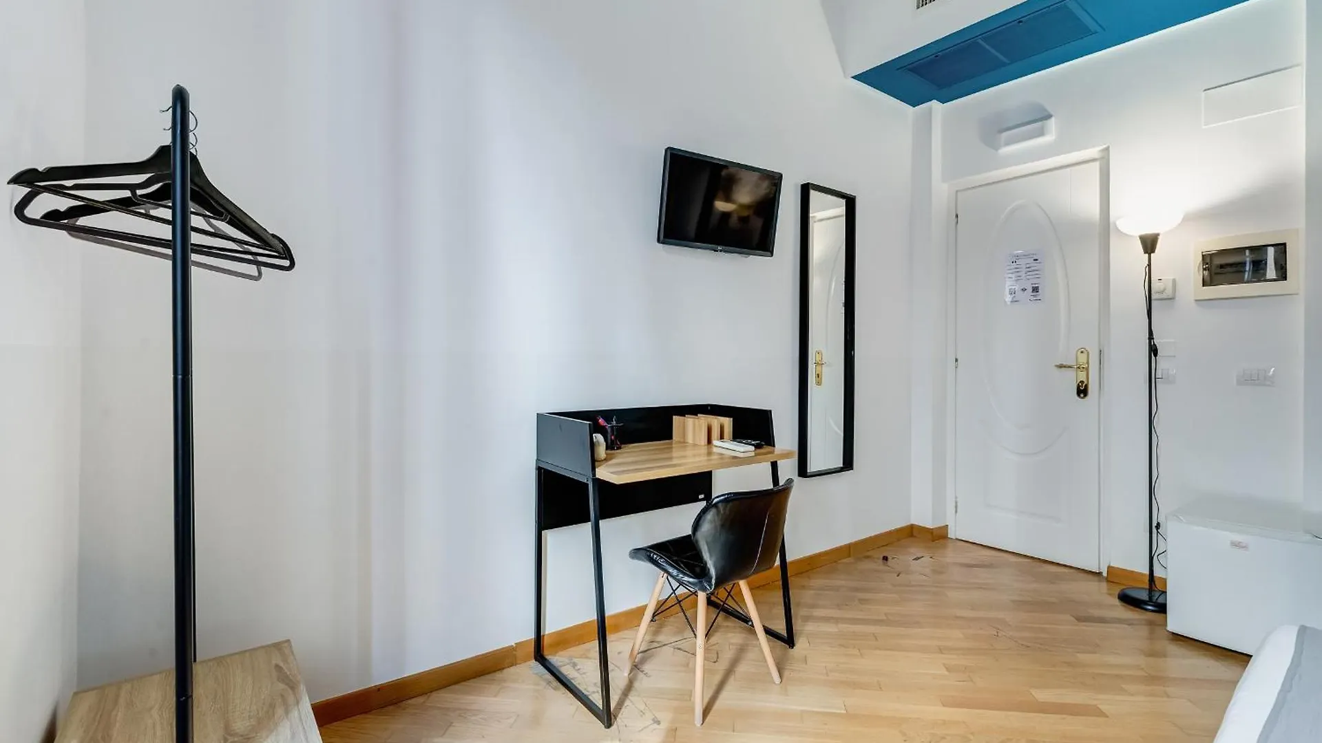 Vivilo Collection - Marche 54 Apart 4Bdr - Close To Via Veneto Rom